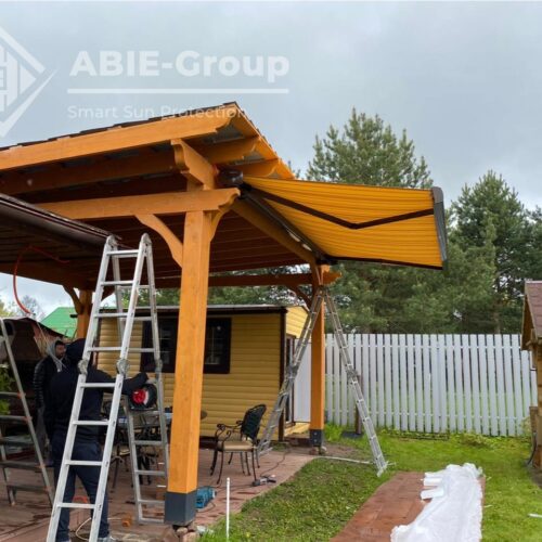 Фотографии выполненных работ компании «ABIE-GROUP» кассетной маркизы KYMA. г.Дмитров, Московской обл.