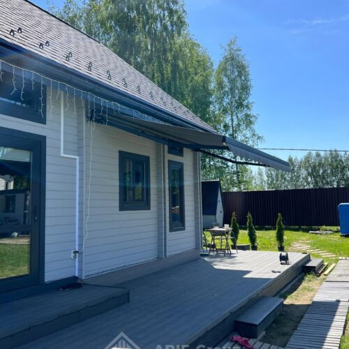 Фотографии выполненных работ компании «ABIE-GROUP» полукассетной маркизы Classic box. г.Павловский Посад, Московская область